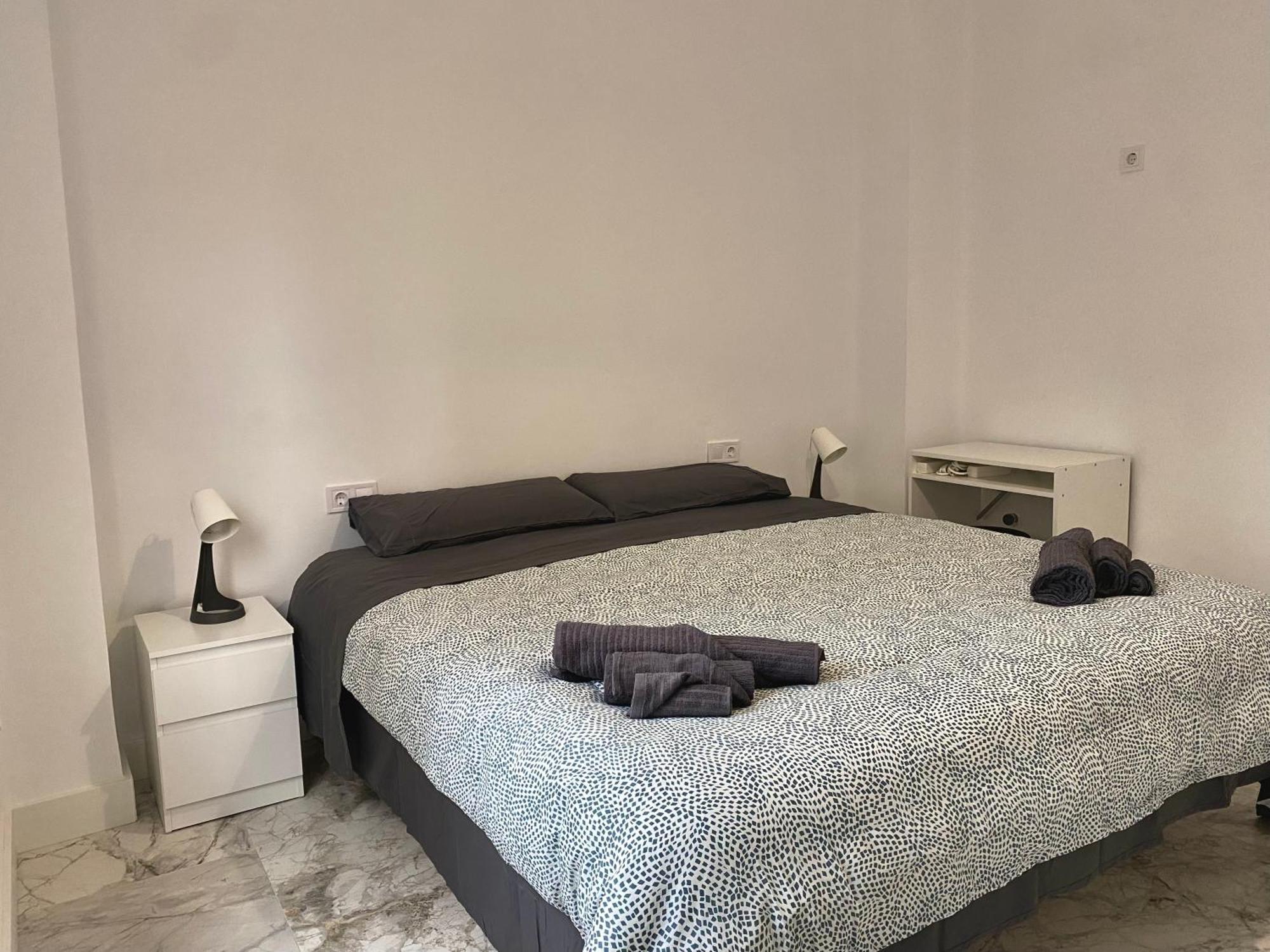 Central Rooms Valencia Downtown - Bruno Apartments Coliving Bagian luar foto
